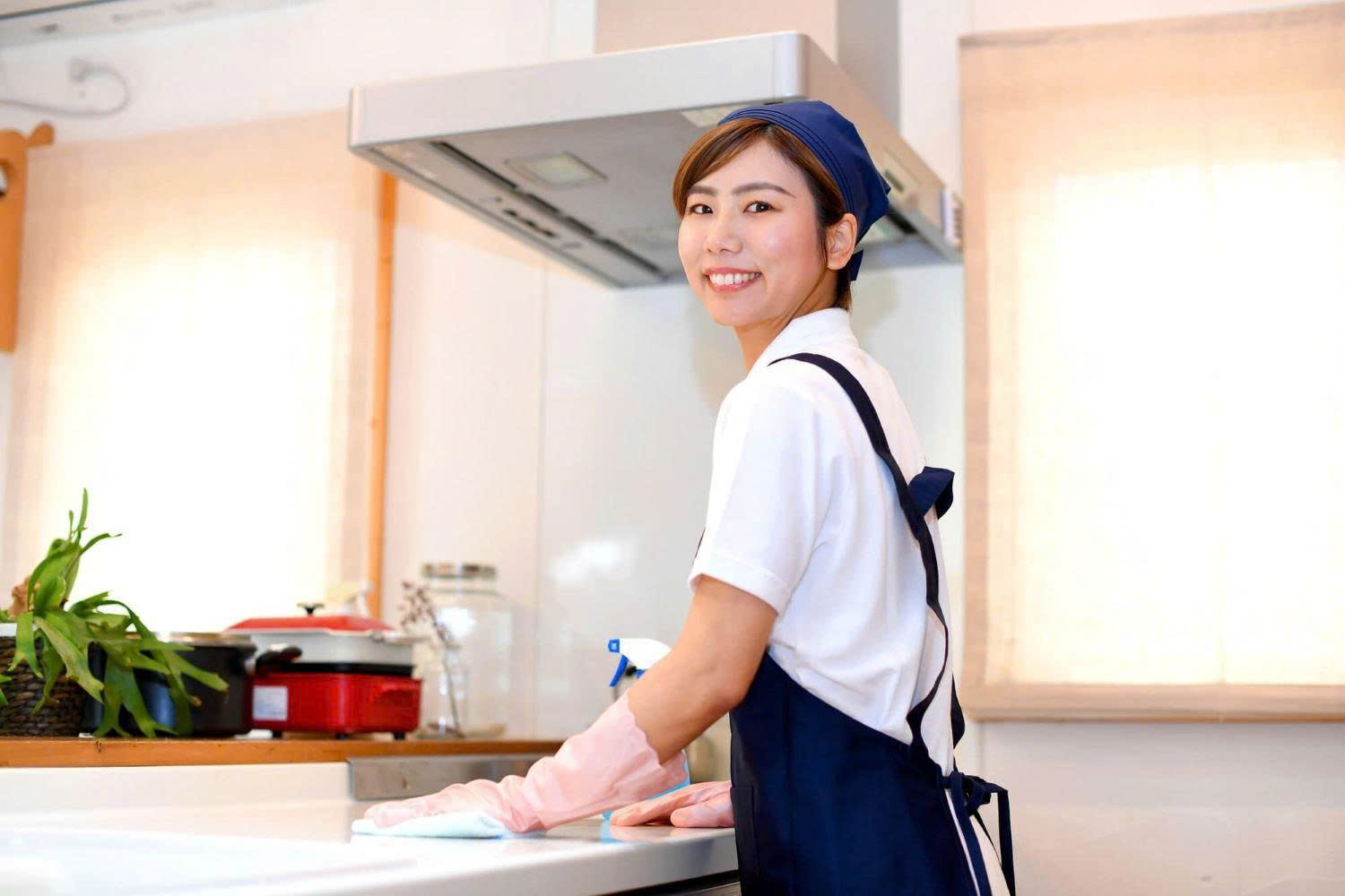 Người giúp việc nấu ăn ngon, dọn nhà sạch, luôn vui vẻ với mọi thành viên