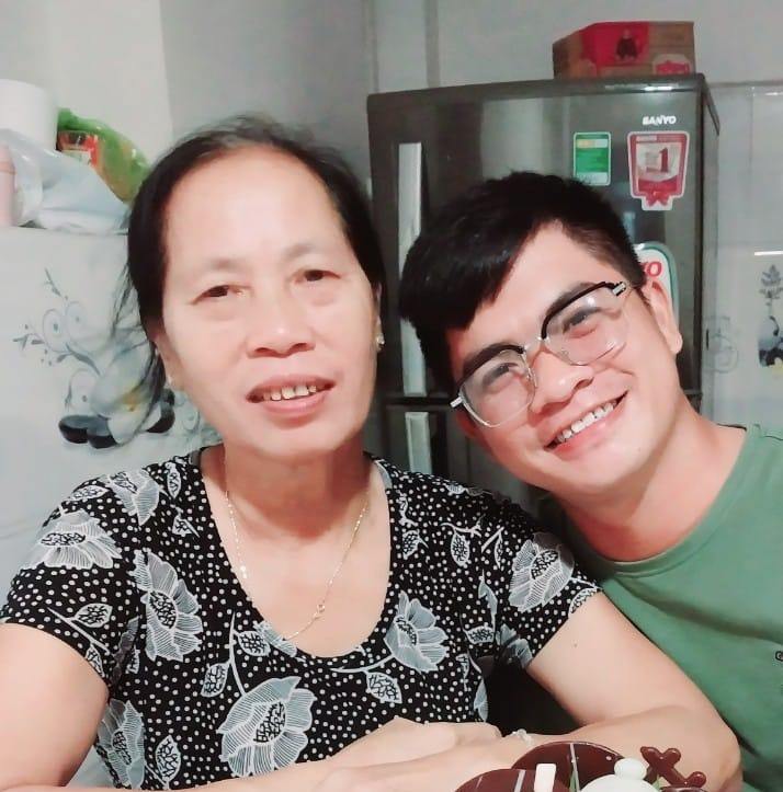 Việt Phạm
